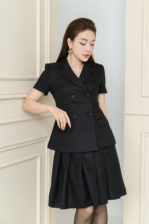 Sixdo Black Knife Pleated Mini Woven Skirt